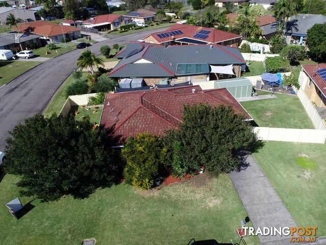 1 Colin Place FORSTER NSW 2428