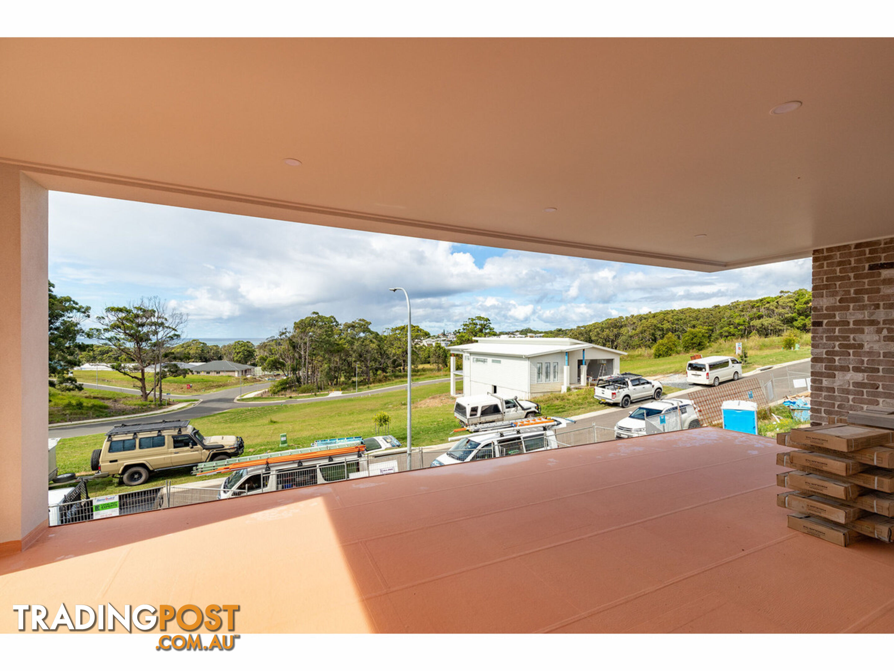 4 Silk Crescent DIAMOND BEACH NSW 2430