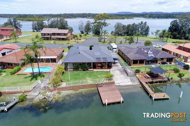 111 Taree Street TUNCURRY NSW 2428