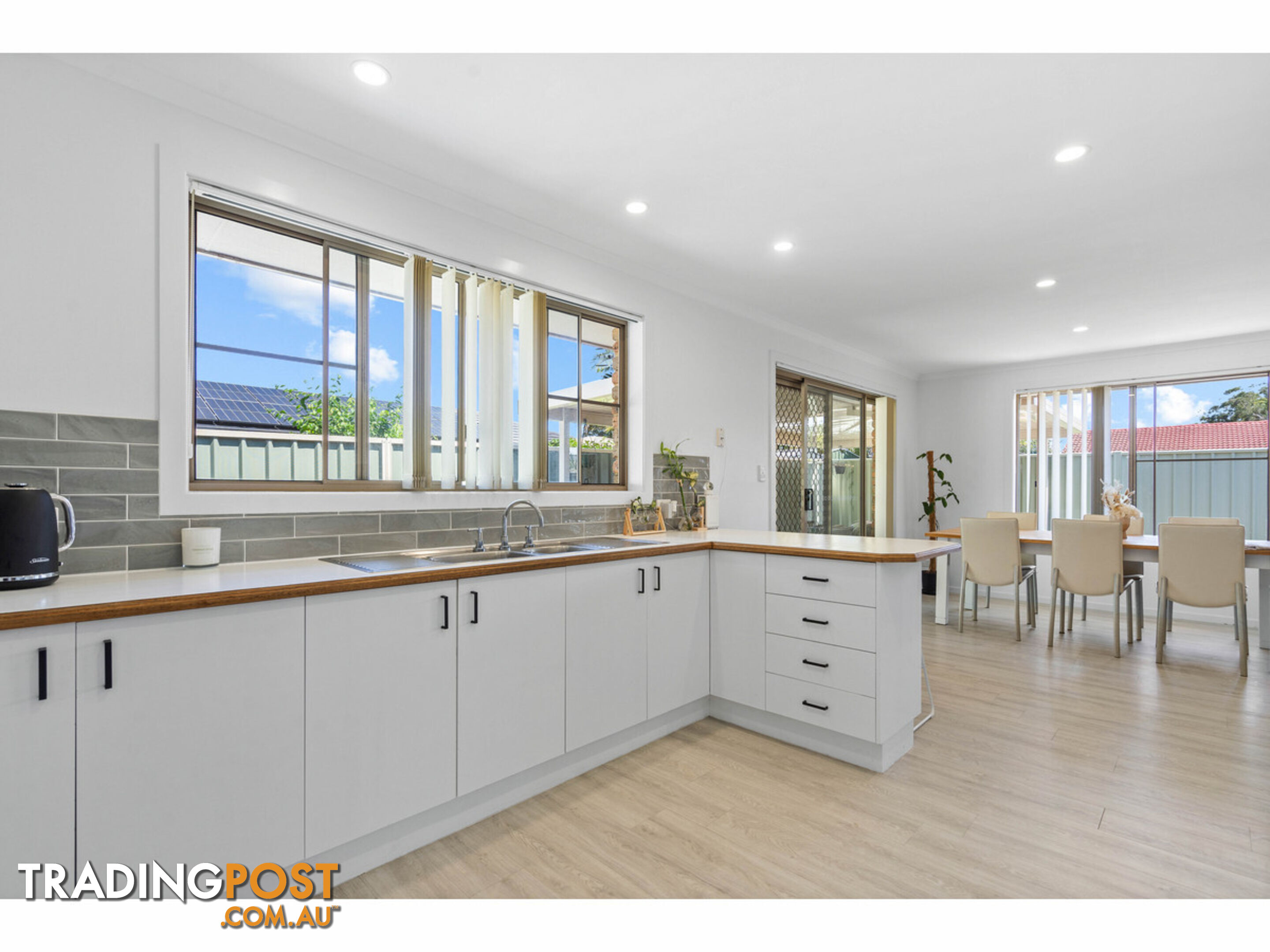 1/32 Hind Avenue FORSTER NSW 2428