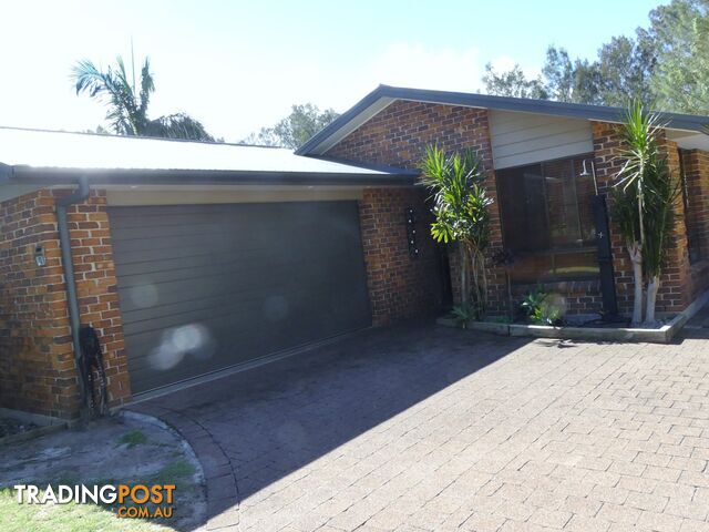 12 Seabreeze Parade GREEN POINT NSW 2428