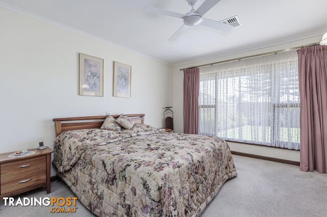 12 Martinique Court WEST LAKES SA 5021