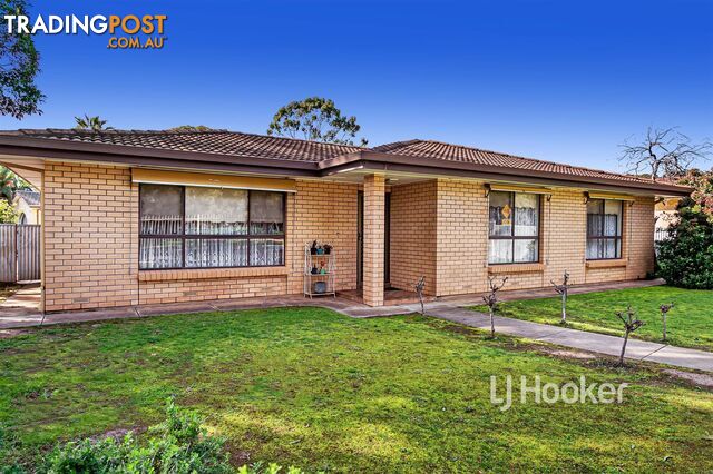 25 Camelot Drive PARALOWIE SA 5108