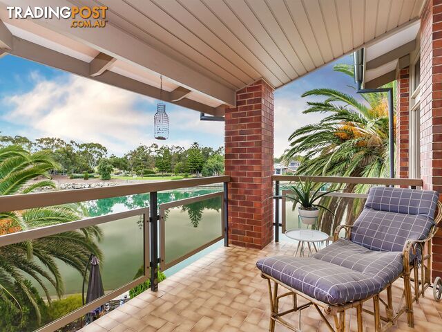 10 Kerr Grove WEST LAKES SA 5021