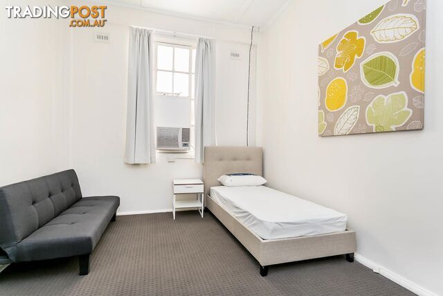 Room 2 , Leve 4/133 Rundle Mall ADELAIDE SA 5000