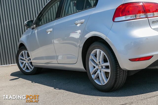 2009 Volkswagen Golf 118TSI Comfortline VI MY10 Hatchback - photo 3 of 32