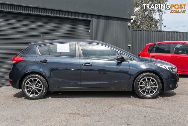 2016 Kia Cerato S YD MY17 Hatchback - photo 3 of 40