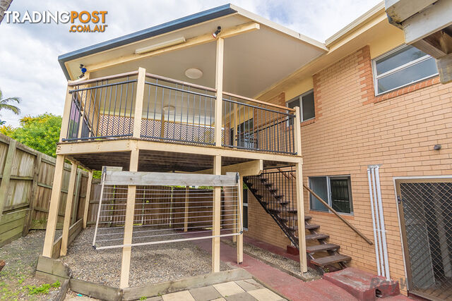 4A Palmtree Avenue SCARBOROUGH QLD 4020