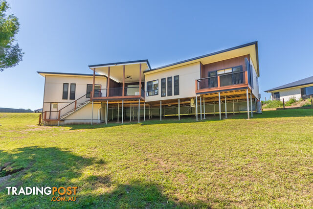 10 Thallon Close WAMURAN QLD 4512