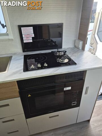 2026 JAYCO SIGNATURE FA.25-1.SG-MY26 - photo 2 of 9