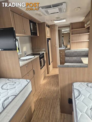 2014 JAYCO STARCRAFT 19.61-2 OB - photo 2 of 11