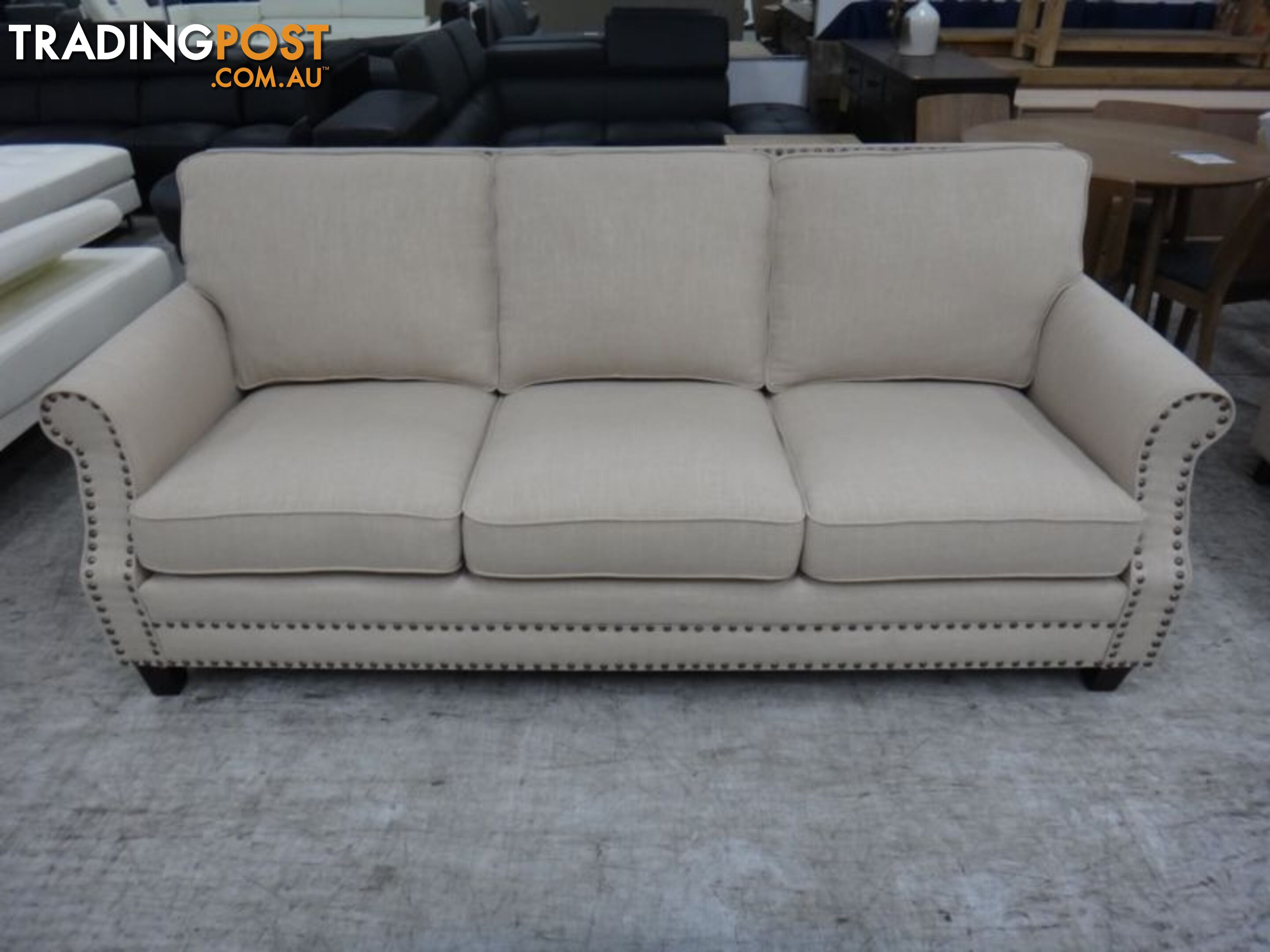 NEW MARY SOFAS - CLASSIC DESIGNS DISCOUNT SHOWROOM