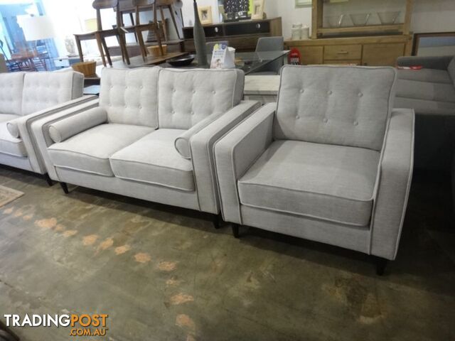 DIAMOND CITY SOFAS - 3S + 2S + AC - NEW RETRO DESIGNS 2 COLOURS