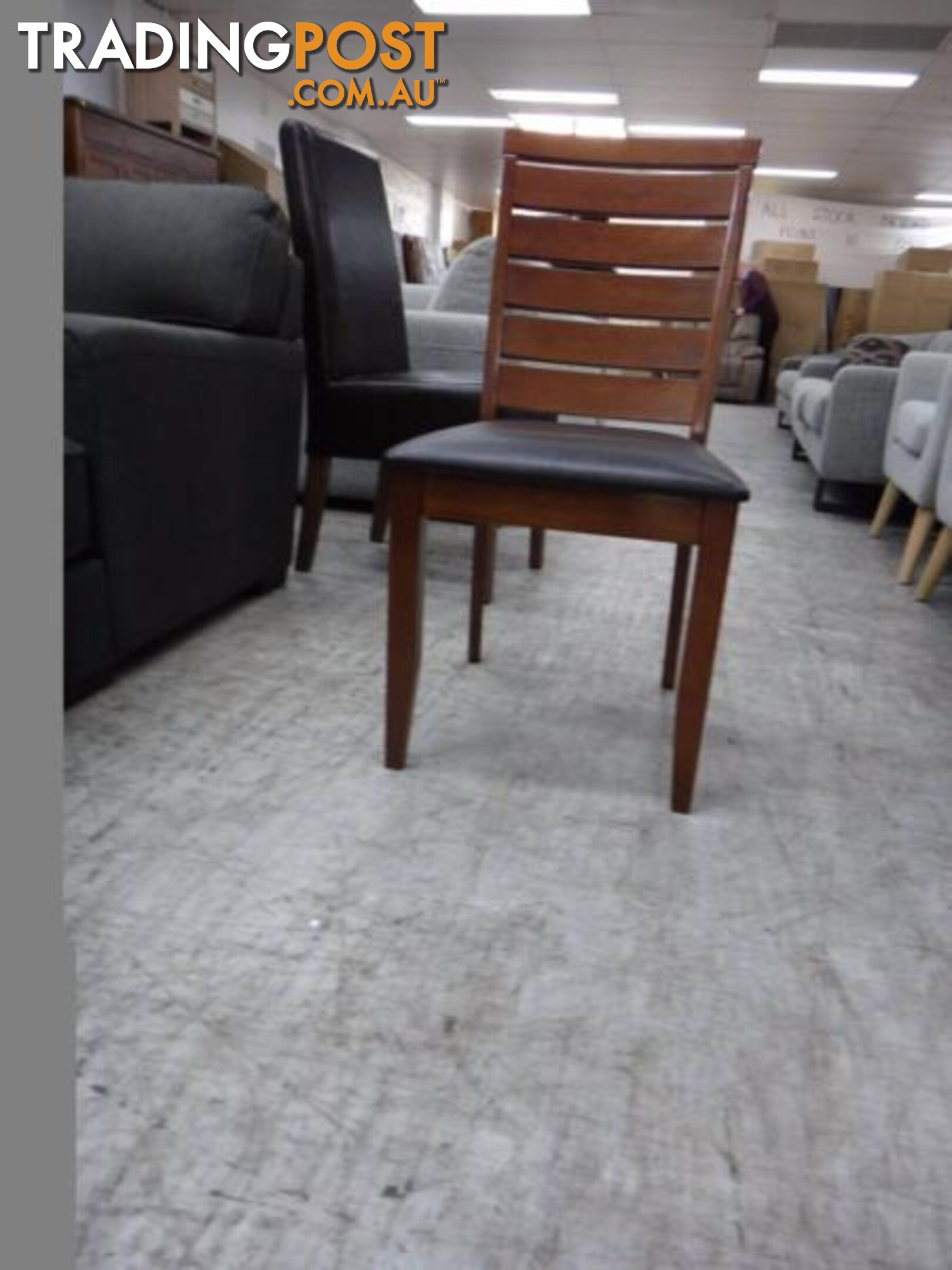 IMPALA DINING CHAIR