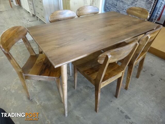 NEW RETRO DINING TABLE - WE DO FINANCE!
