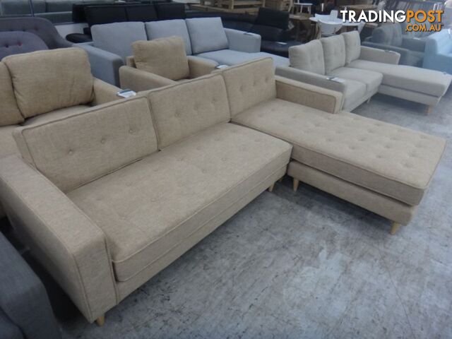 NEW ROBINSON SOFA REVERSABLE CHAISE - DISCOUNT SHOWROOM