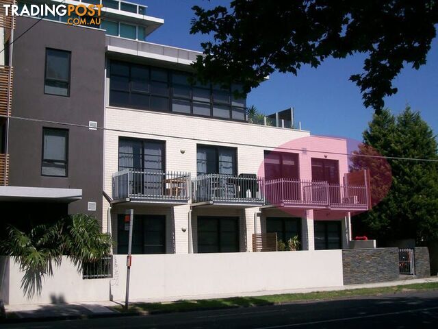 17 220 Barkly Street ST KILDA VIC 3182