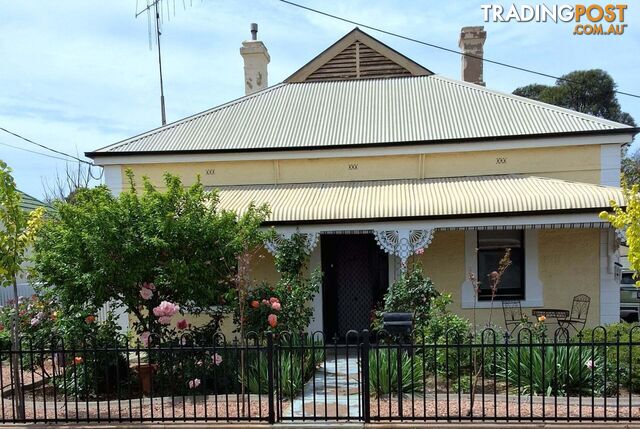24 Fourth Street Quorn SA 5433