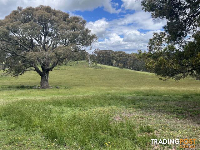 1094 Old Melbourne Road Ballan VIC 3342 - photo 2 of 4