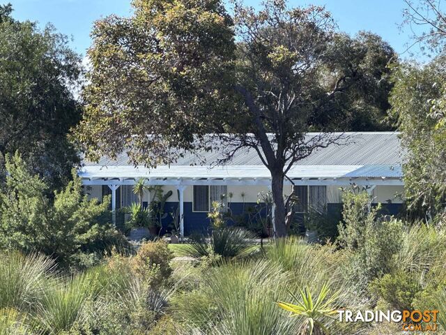 68 Kangaroo Way Nilgen WA 6044 - photo 2 of 35