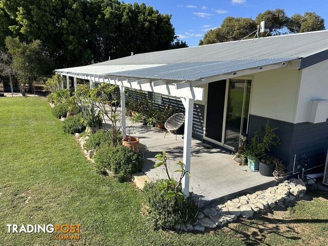68 Kangaroo Way Nilgen WA 6044 - photo 5 of 35
