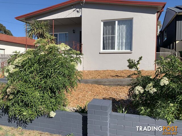 7 Hillbar Rise Karabar NSW 2620