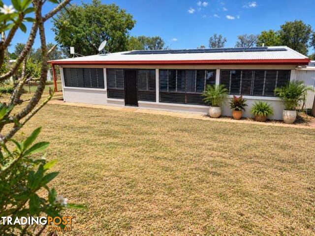 7 Sunrise Road Sapphire Central QLD 4702