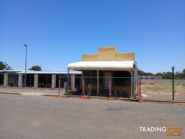 95a Roberts Street Norseman WA 6443 - photo 3 of 4