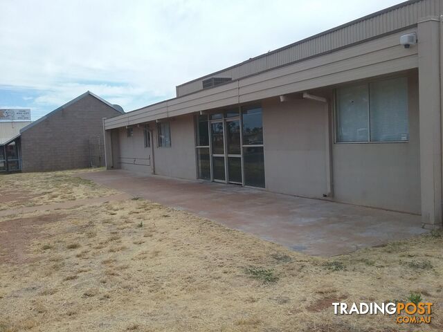 23-25 Commercial Rd Mount Isa QLD 4825