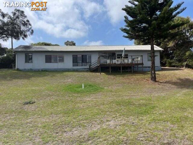 9 Finniss Street Clayton Bay SA 5256