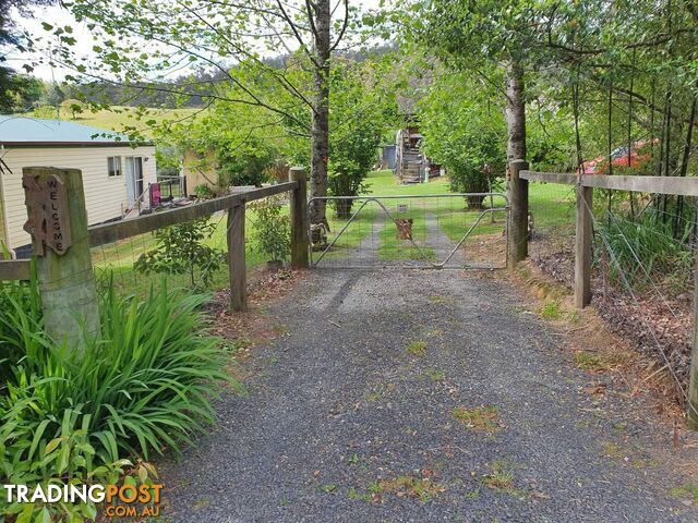 7630 Armidale Rd Billys Creek NSW 2453