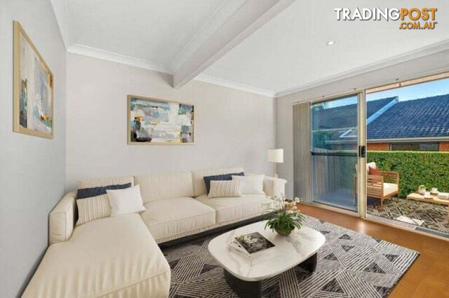 8 Arthur St Dee Why NSW 2099 - photo 4 of 9