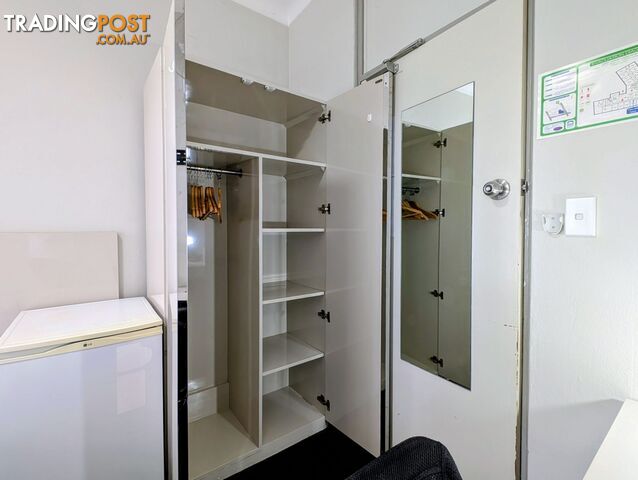 117 Arundel St Forest Lodge NSW 2037 - photo 5 of 7