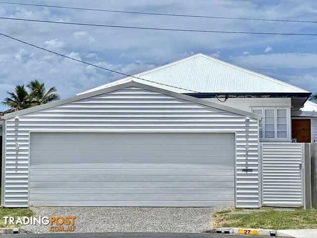 27 Margaroola Ave Biggera Waters QLD 4216