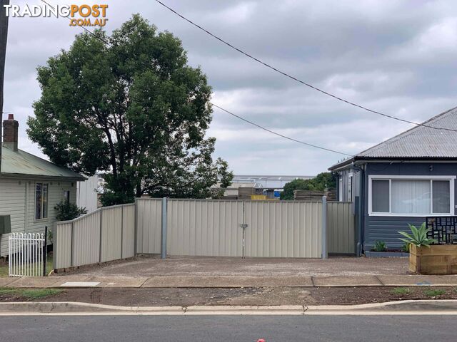 IN2 light industrial property with 3 bed house/office amenities 143 Orchardleigh St Old Guildford NSW 2161