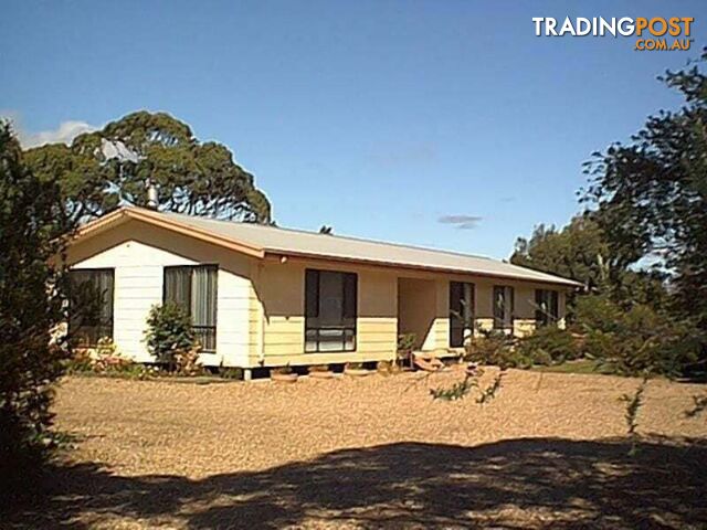 79 Old Port Foreshore Rd Port Albert VIC 3971 - photo 4 of 40