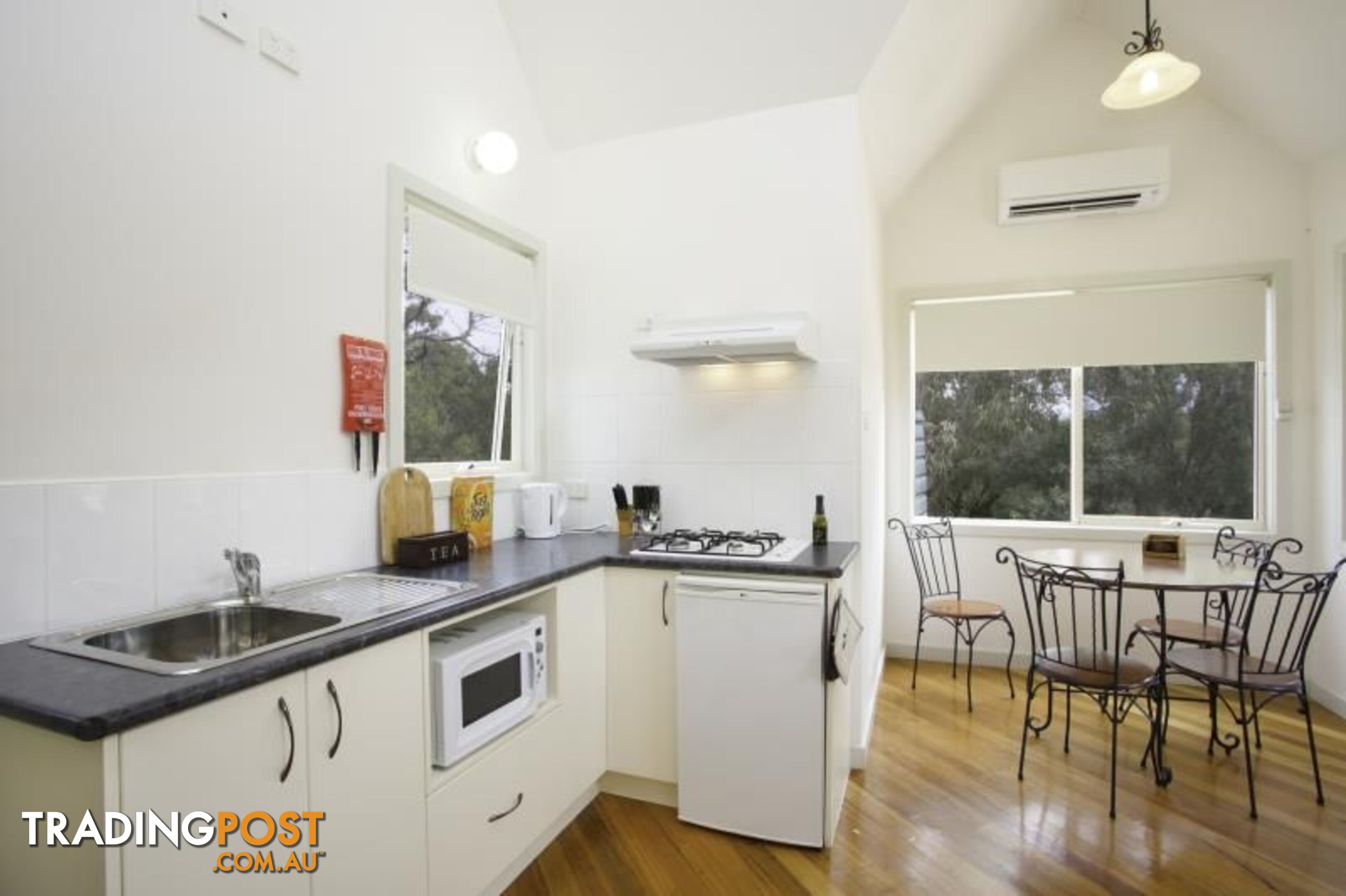 79 Old Port Foreshore Rd Port Albert VIC 3971