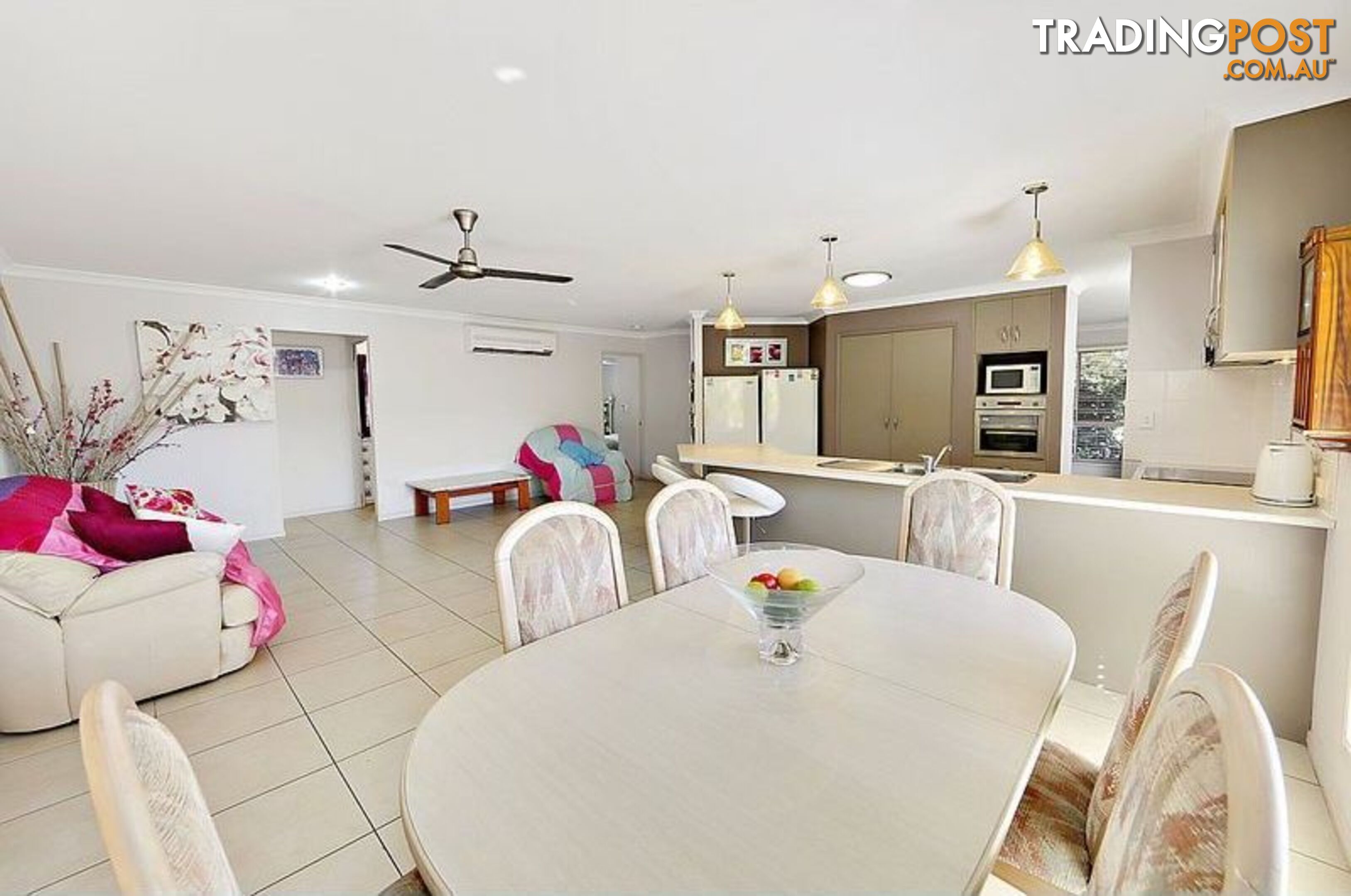 186 Kingfisher Parade Toogoom QLD 4655