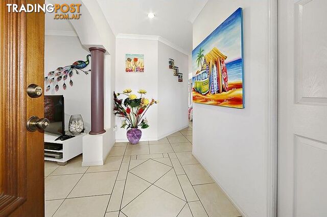 186 Kingfisher Parade Toogoom QLD 4655