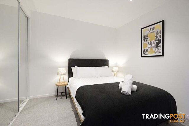 2704/315 La Trobe Street Melbourne VIC 3000 - photo 4 of 7