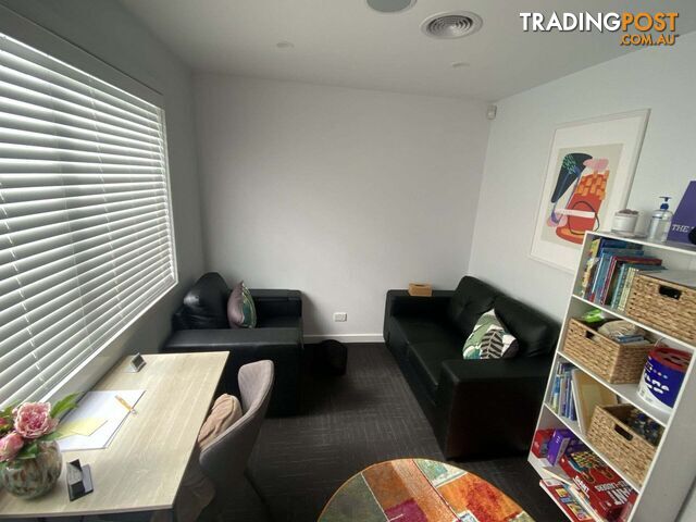 841 High Street Epping VIC 3076 - photo 2 of 3