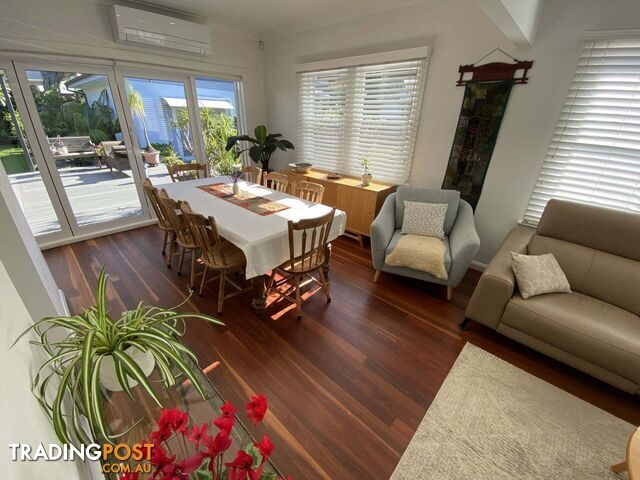 6 McCauley Street Thirroul NSW 2515