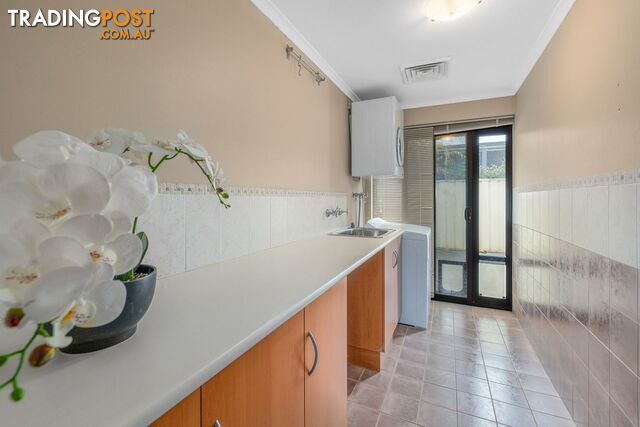 7 Longshaw Circuit Canning Vale WA 6155