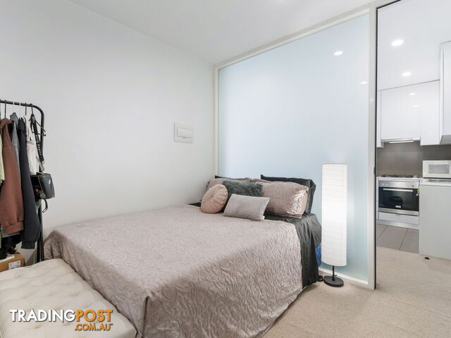 310/41 BATMAN STREET West Melbourne VIC 3003