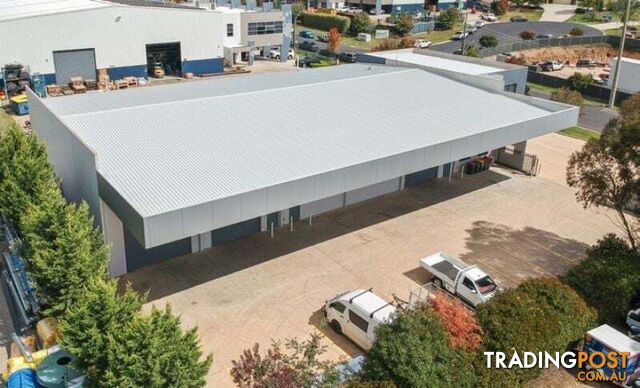 6 Irving Place Robin Hill NSW 2795