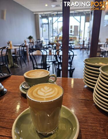 Newtown VIC 3220 - photo 2 of 5