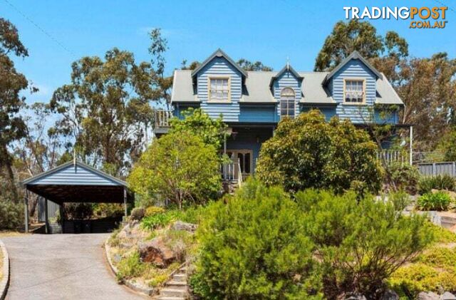 14 Deakin Drive Flora Hill VIC 3550