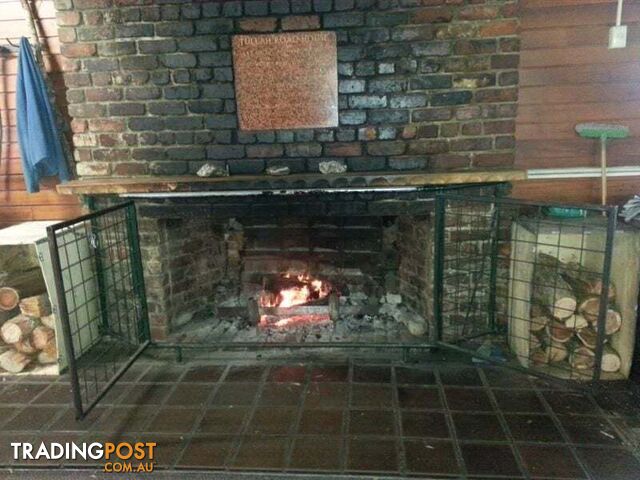 31 Peters Street Tullah TAS 7321 - photo 4 of 12