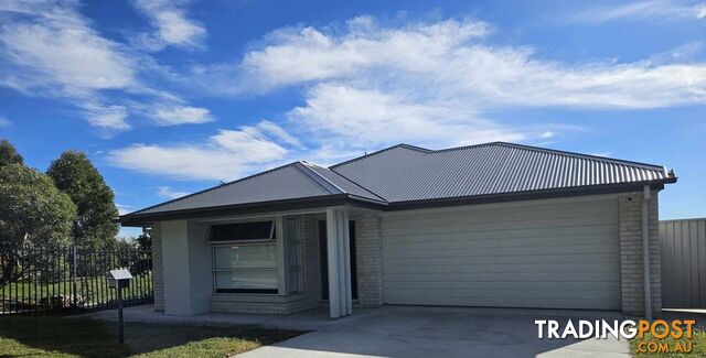 107 East Beaumont Road Park Ridge QLD 4125