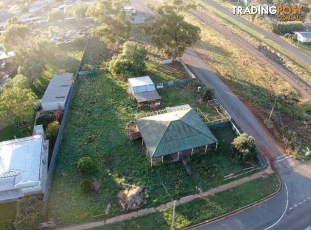 7-9 Junee Rd Temora NSW 2666